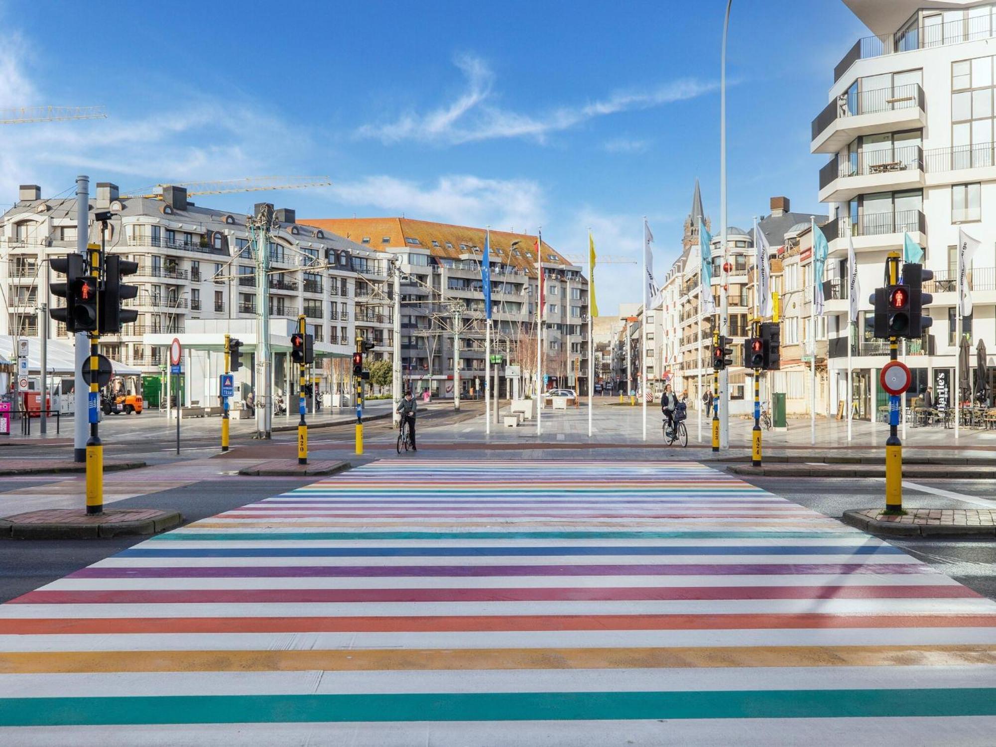 Apartment In Blankenberge With Sea View, Cleaning Included *
