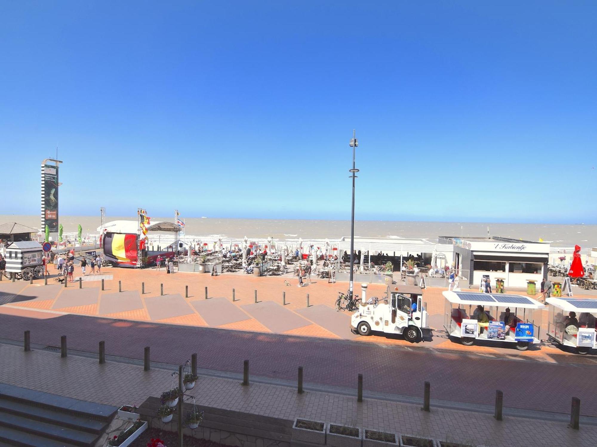 Appartement Apartment In Blankenberge With Sea View, Cleaning Included