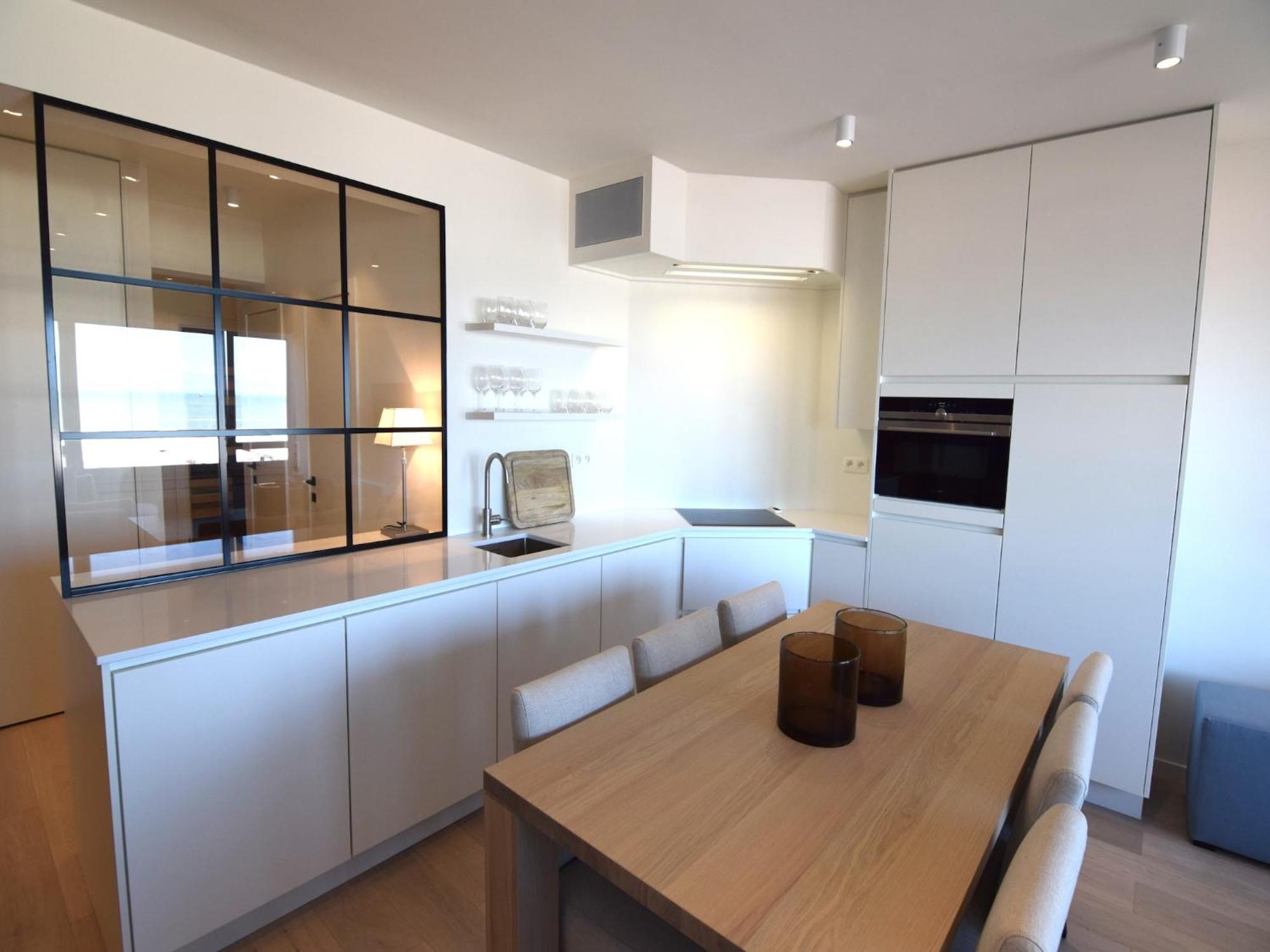 Apartment In Blankenberge With Sea View, Cleaning Included *